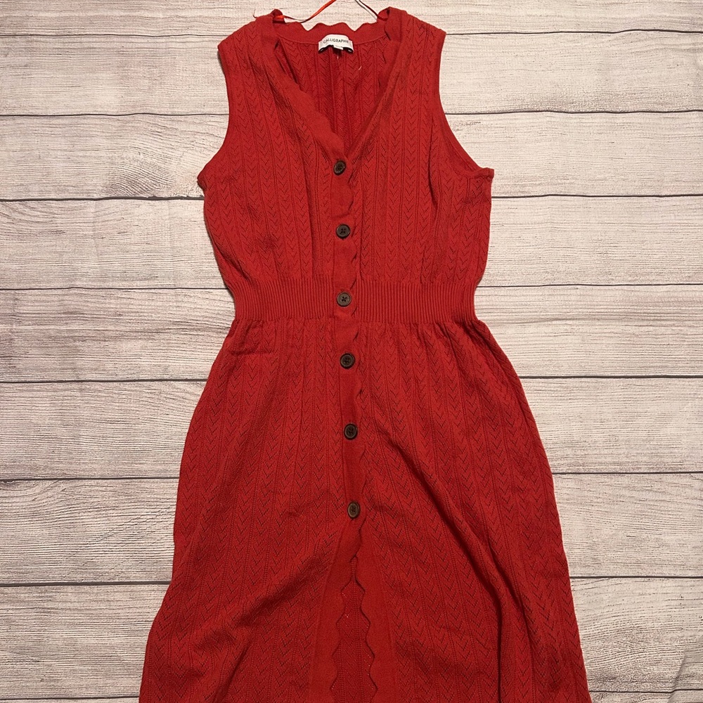 Calligraphie Sleeveless Red Button-Up Dress
